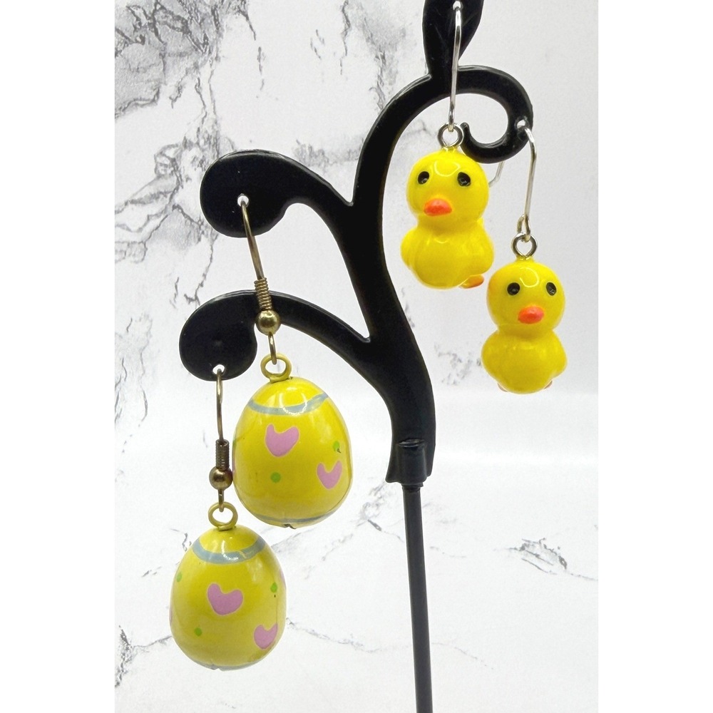 Yellow Chick Egg Dangle Earrings Easter Spring Novelty Jewelry‎